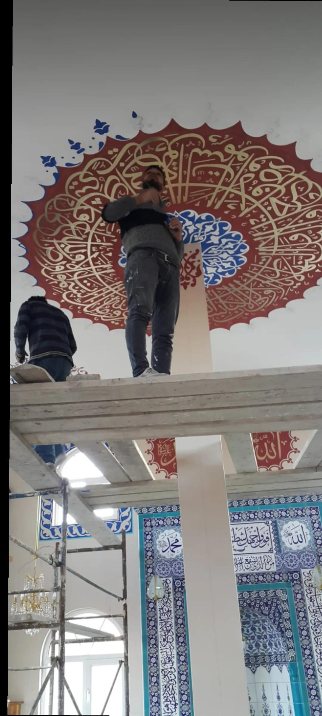 Cami Nakkaş Çini Ustası 